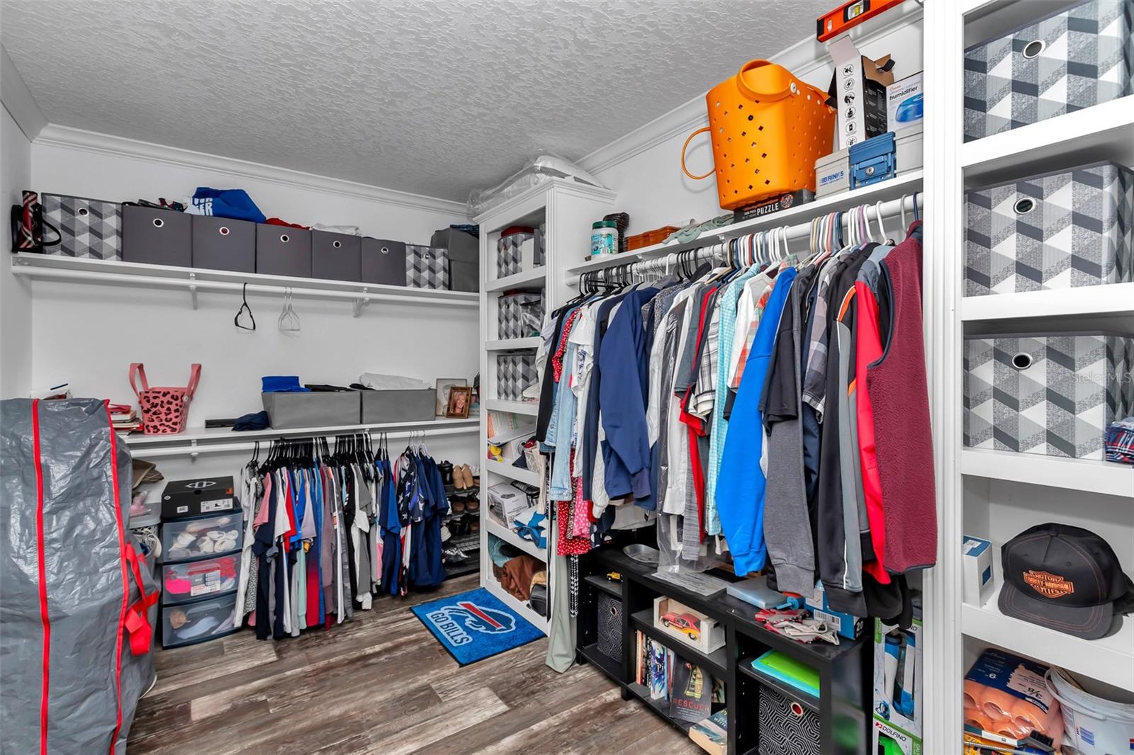 Image 33 of 67 For 11324 105th Street