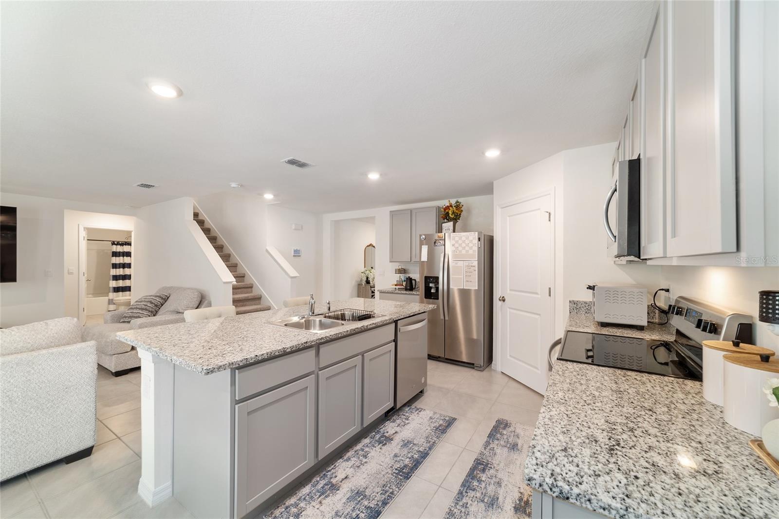 Image 32 of 69 For 11205 69th Terrace