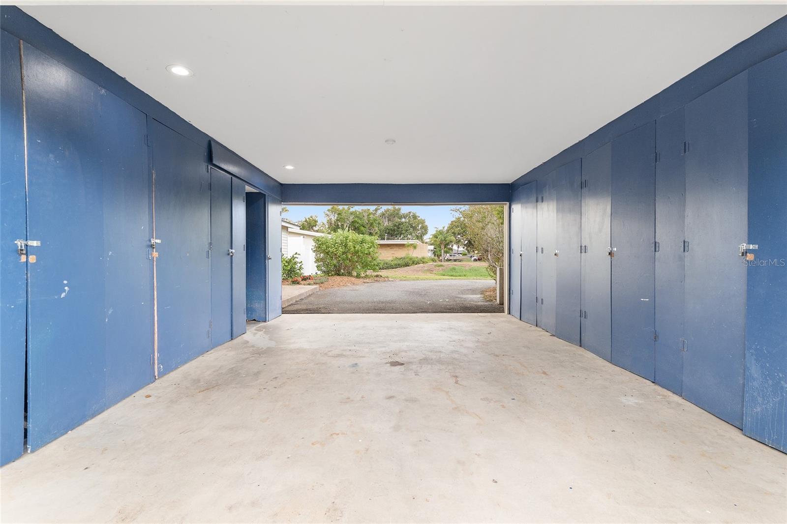 Image 23 of 66 For 2310 Watersedge Drive