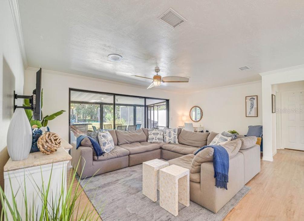 Image 6 of 66 For 2310 Watersedge Drive