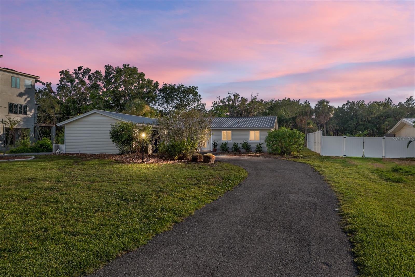 Image 63 of 66 For 2310 Watersedge Drive