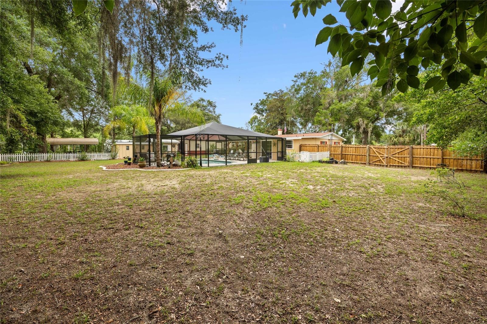 Image 22 of 38 For 581 44th Avenue