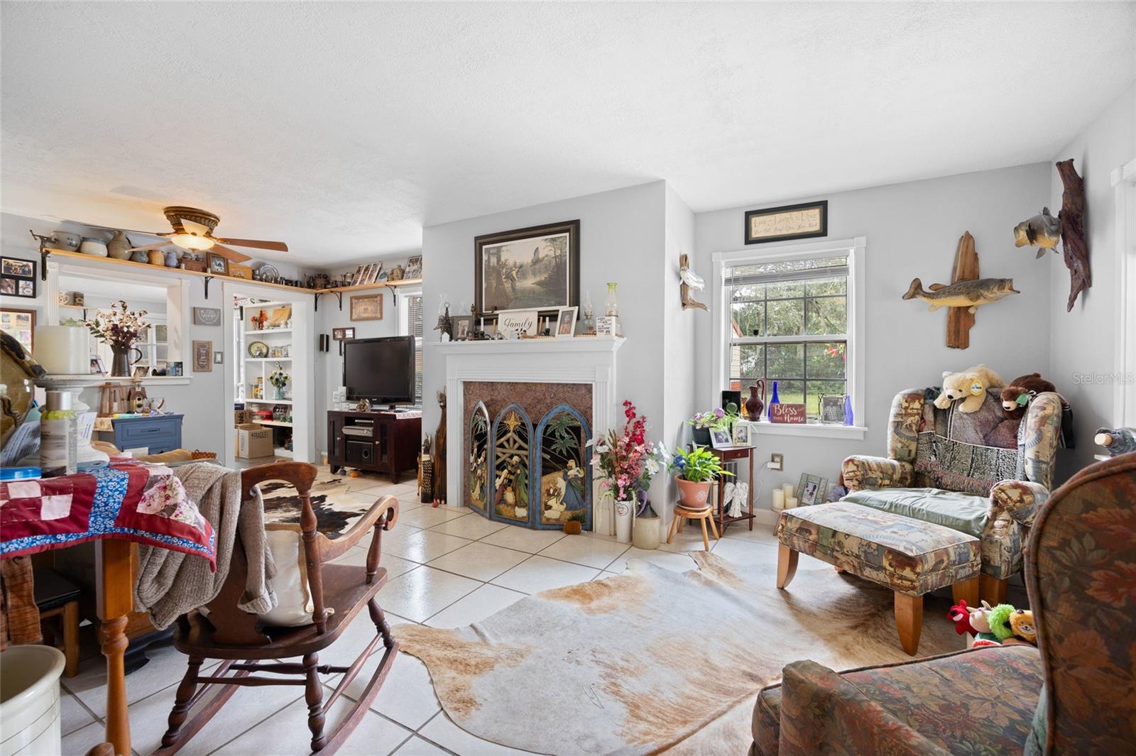 Image 6 of 38 For 581 44th Avenue
