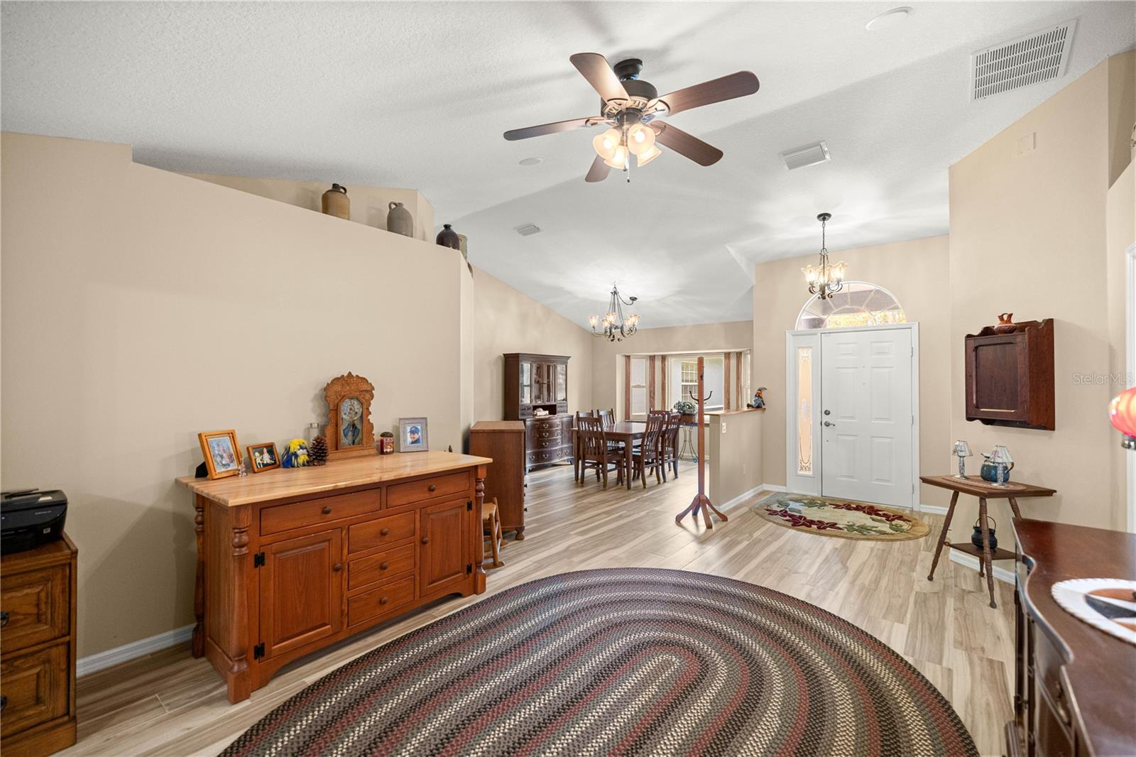 Image 14 of 49 For 11271 136th Terrace