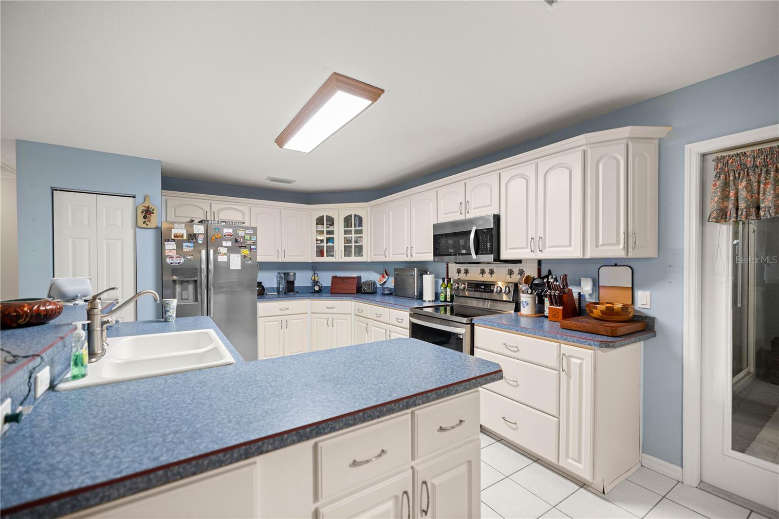 Image 18 of 49 For 11271 136th Terrace