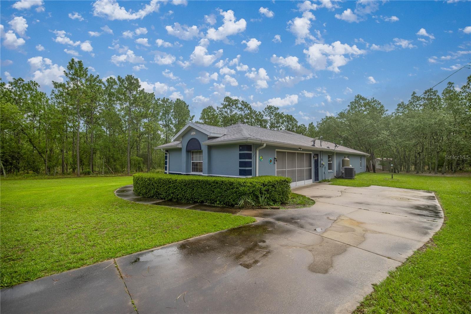 Image 40 of 49 For 11271 136th Terrace