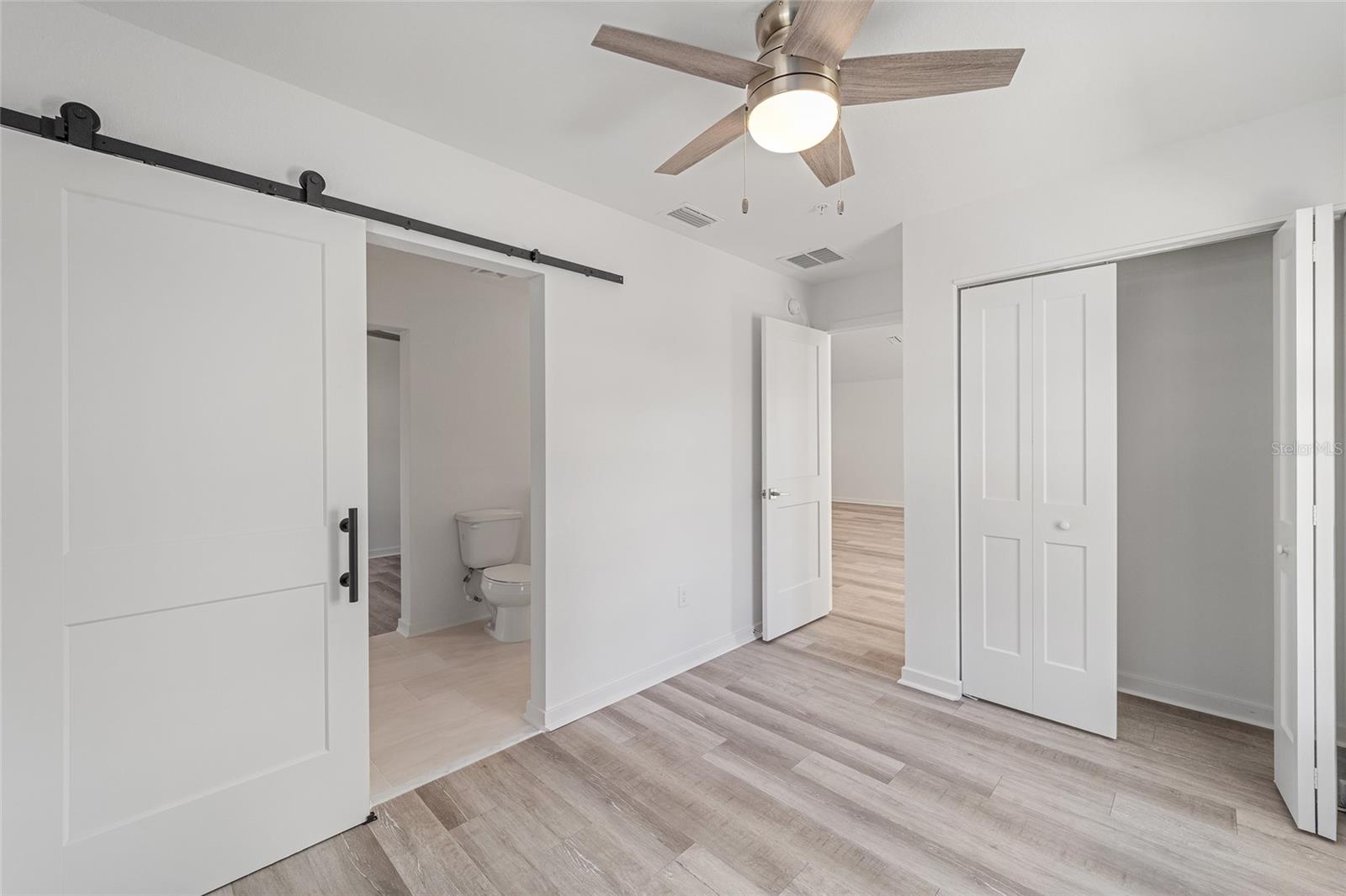 Image 13 of 77 For 4417 74th Terrace