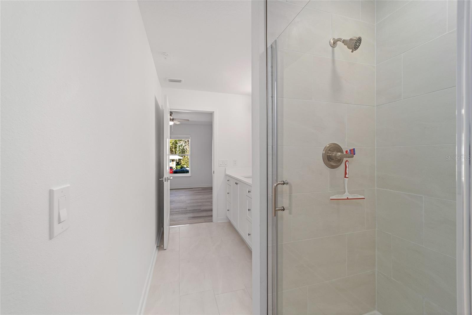Image 34 of 77 For 4417 74th Terrace