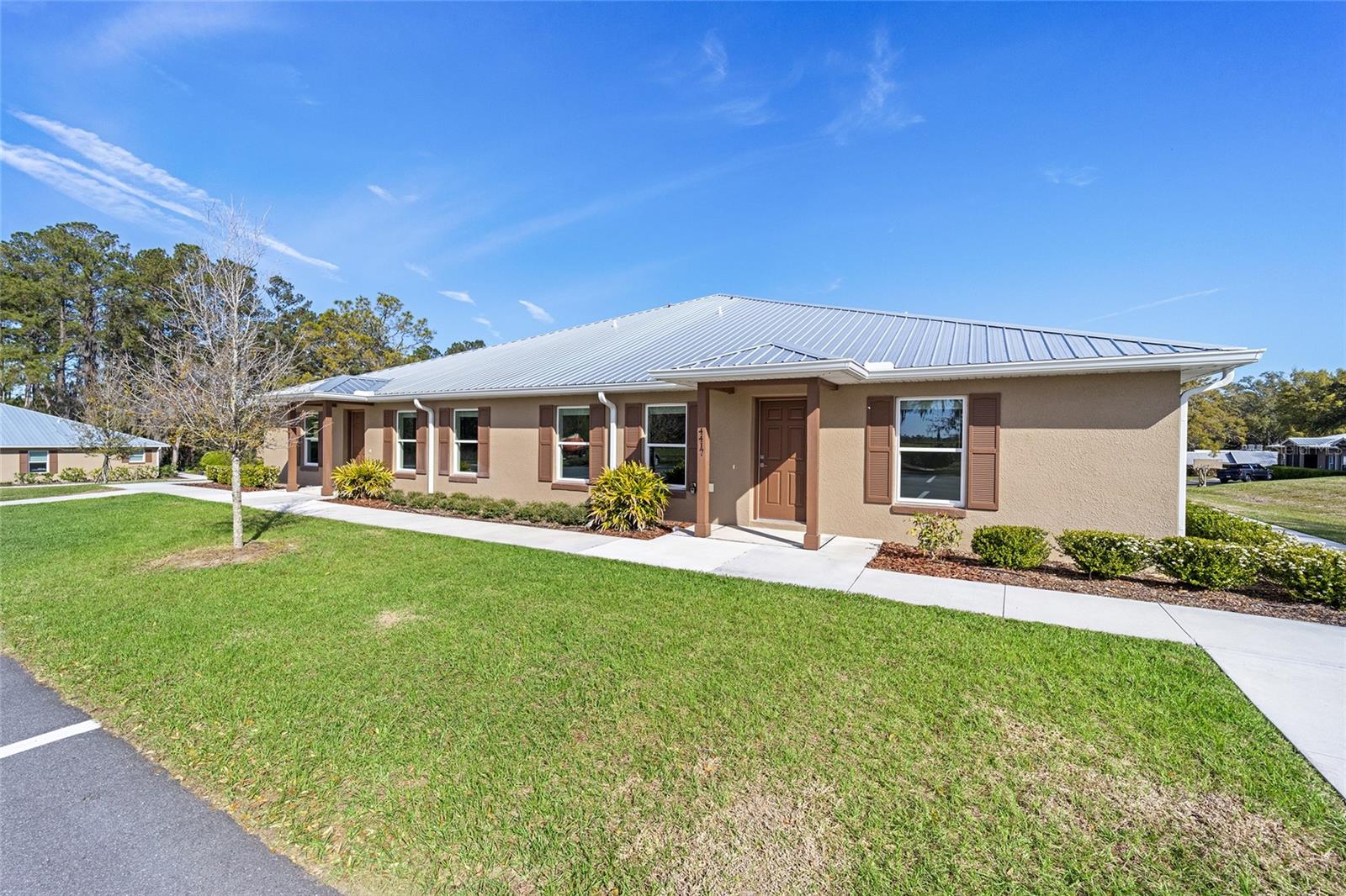 Image 5 of 77 For 4417 74th Terrace