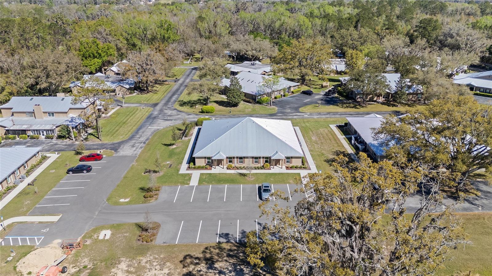 Image 62 of 77 For 4417 74th Terrace