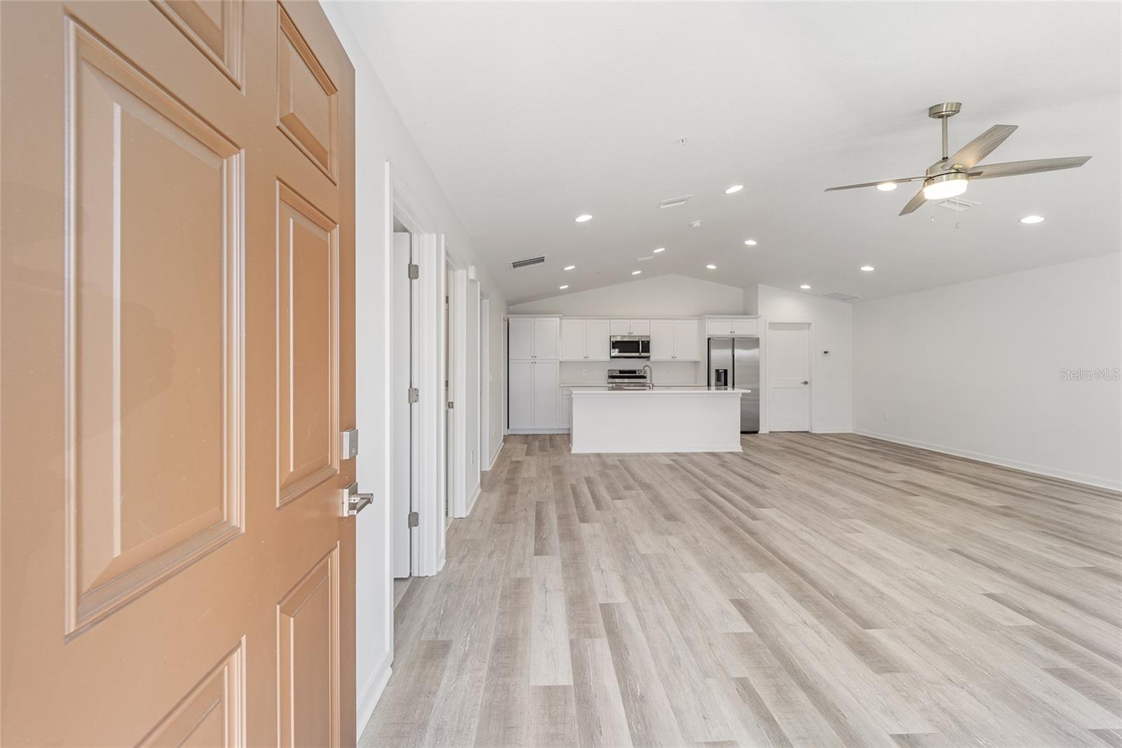 Image 8 of 77 For 4417 74th Terrace