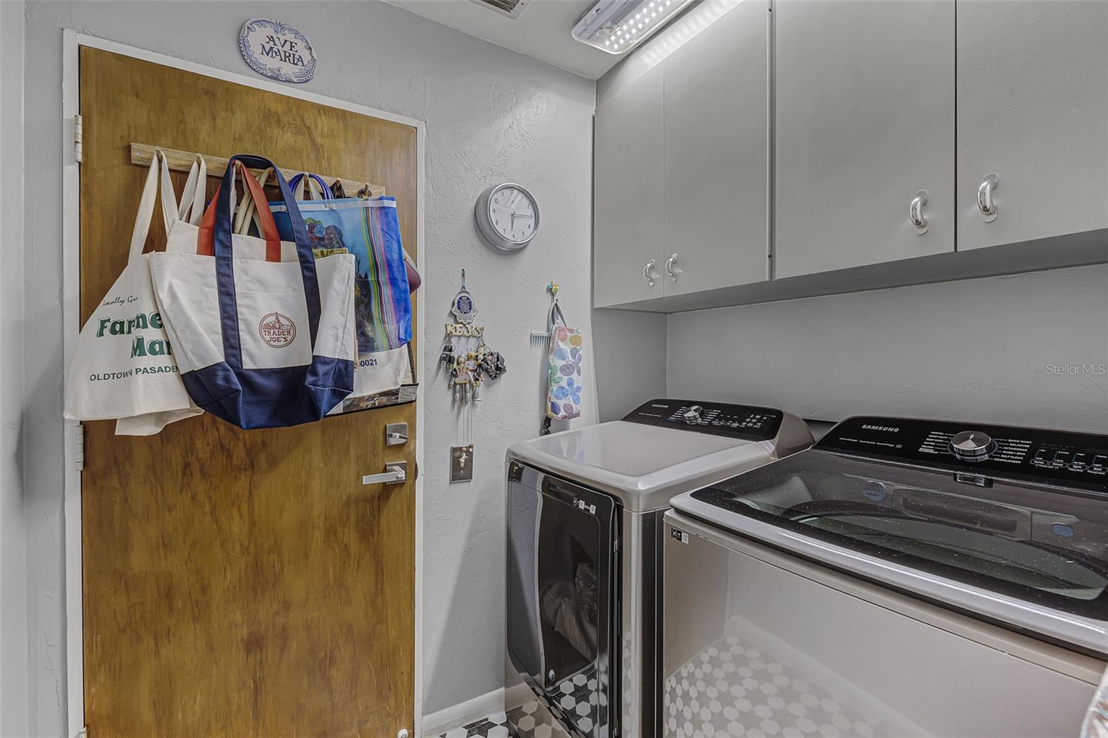 Image 27 of 44 For 2531 63rd Terrace