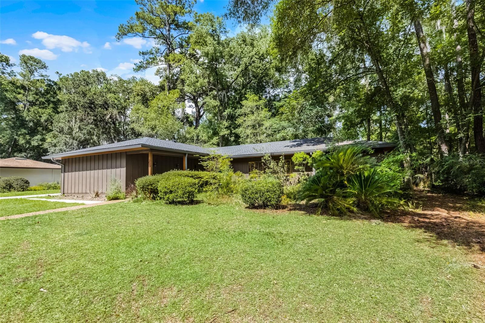Image 3 of 44 For 2531 63rd Terrace