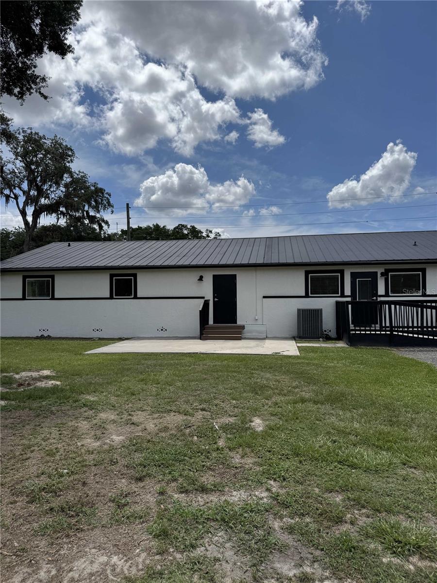 Listing photo id 10 for 7265 Highway 200