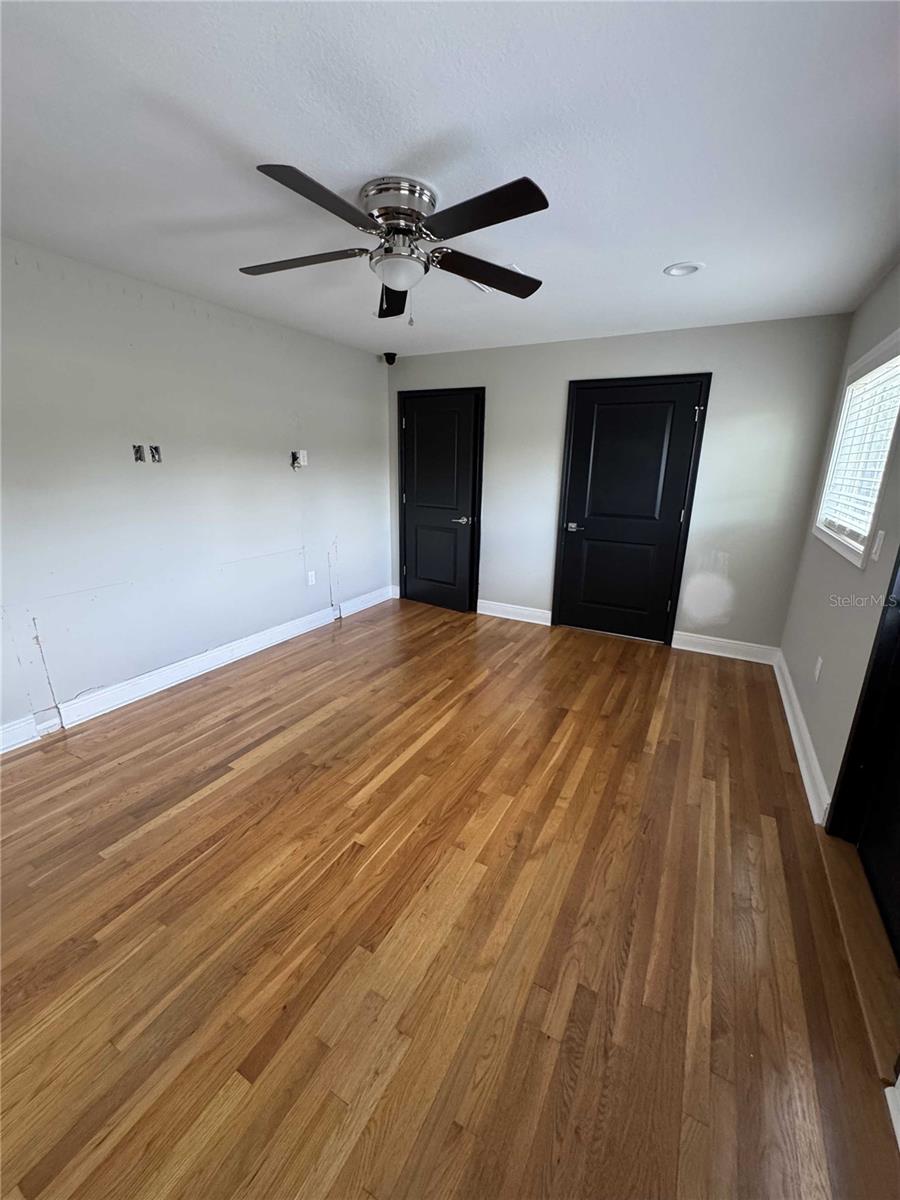 Listing photo id 12 for 7265 Highway 200