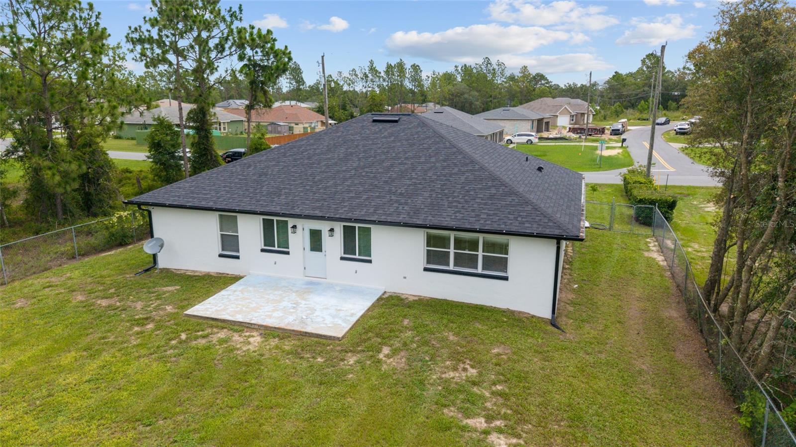 Image 14 of 66 For 13023 79th Circle