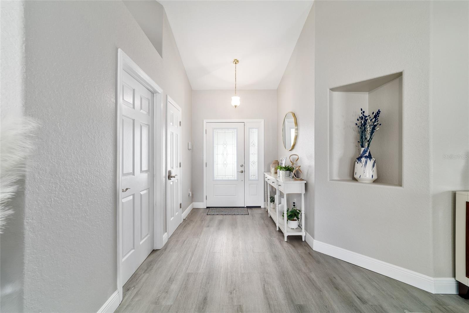 Image 27 of 66 For 13023 79th Circle