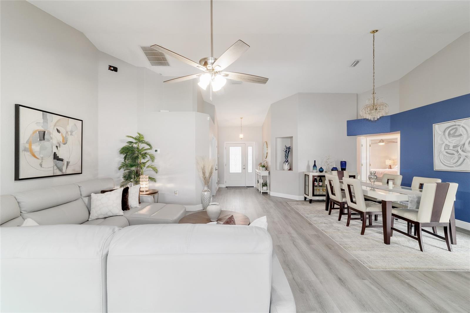 Image 28 of 66 For 13023 79th Circle