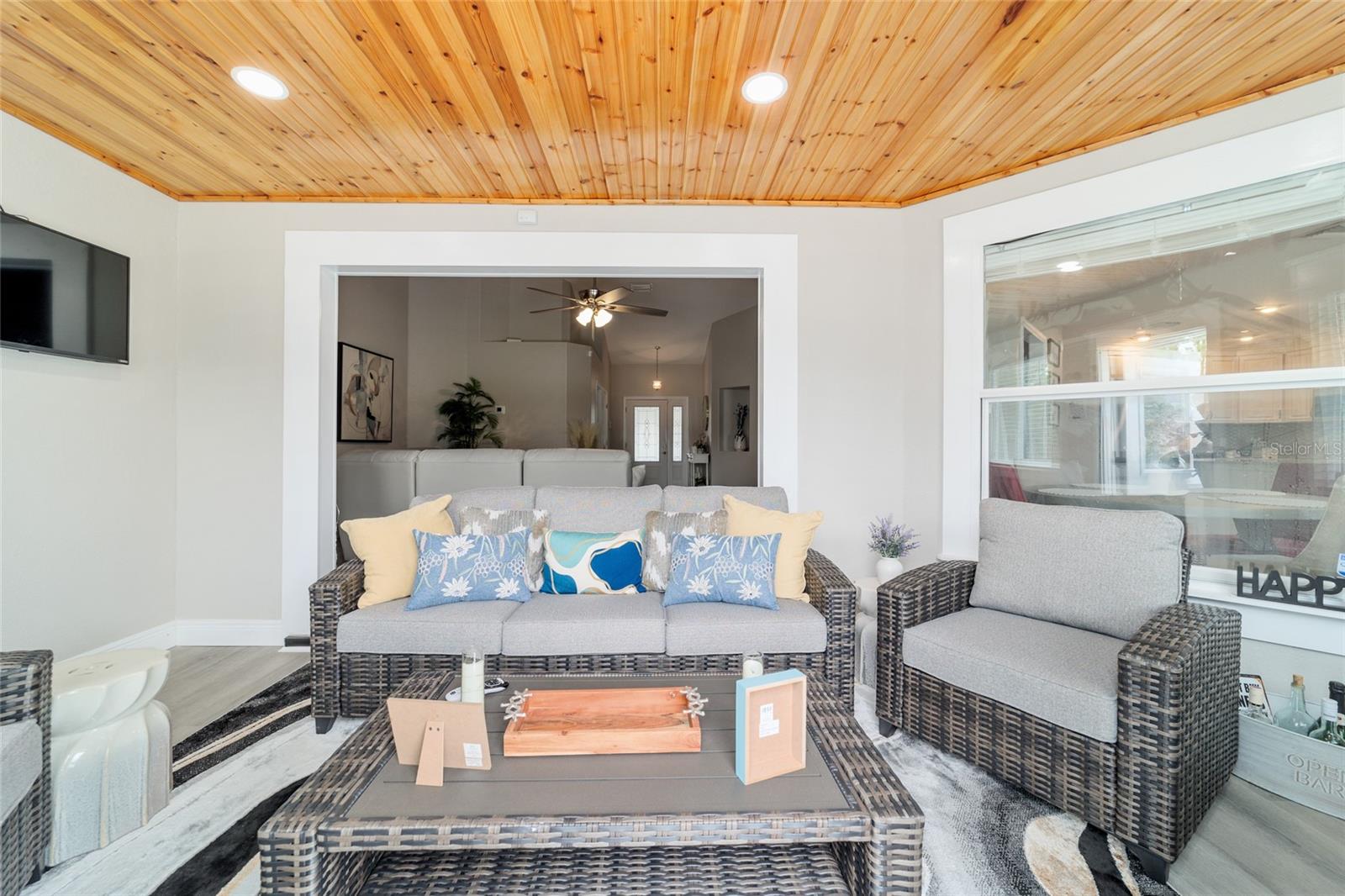 Image 47 of 66 For 13023 79th Circle