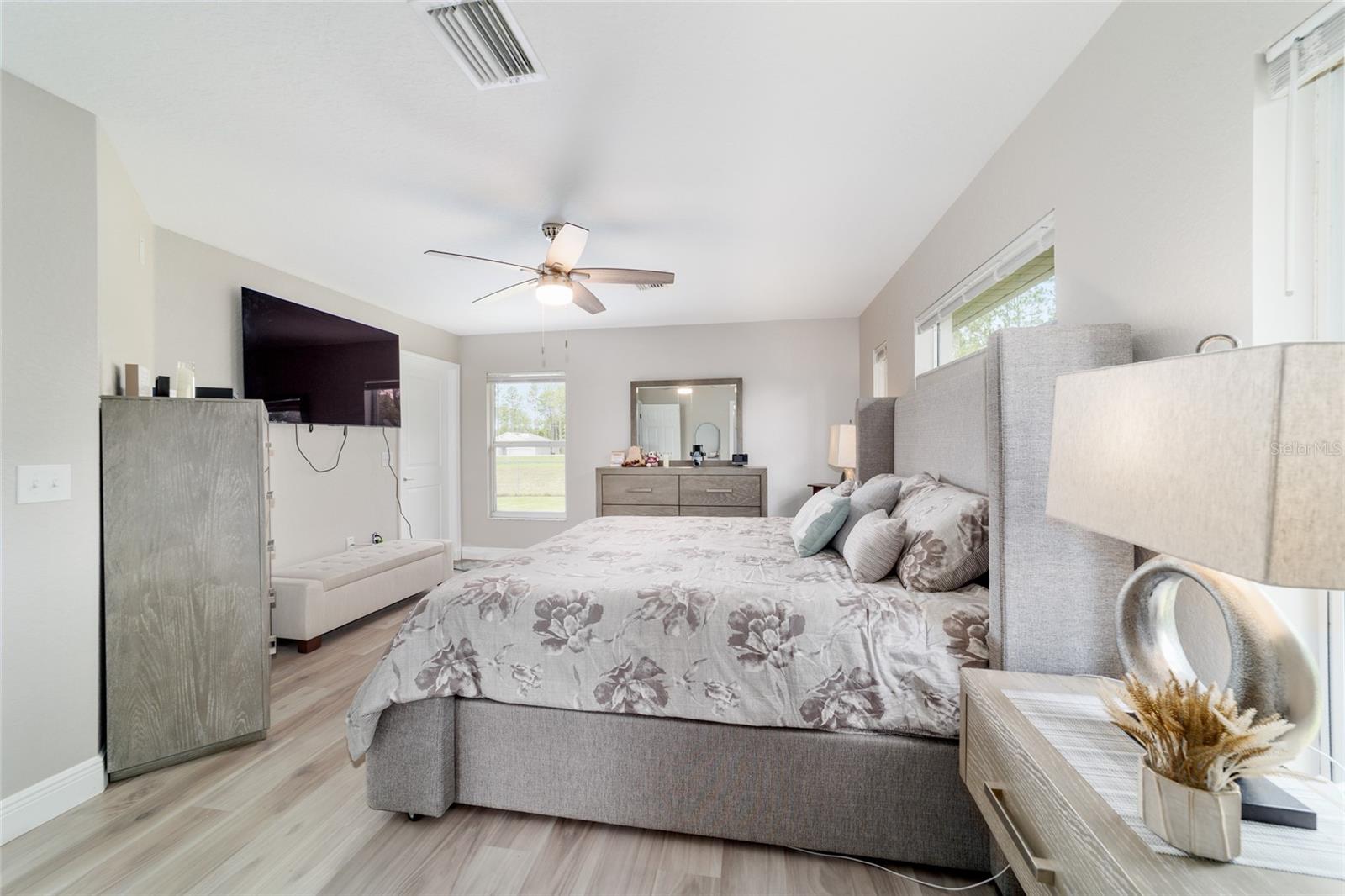 Image 51 of 66 For 13023 79th Circle