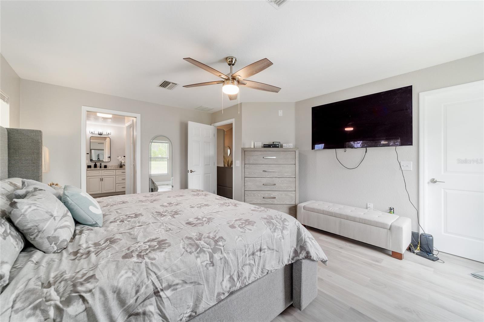 Image 53 of 66 For 13023 79th Circle