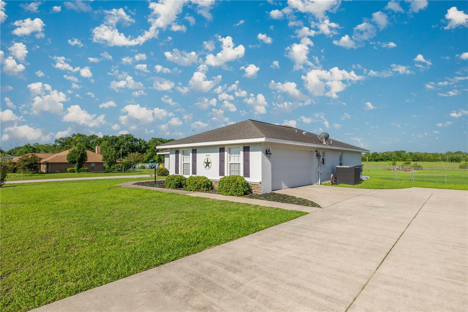 Image 3 of 34 For 10620 73rd Avenue