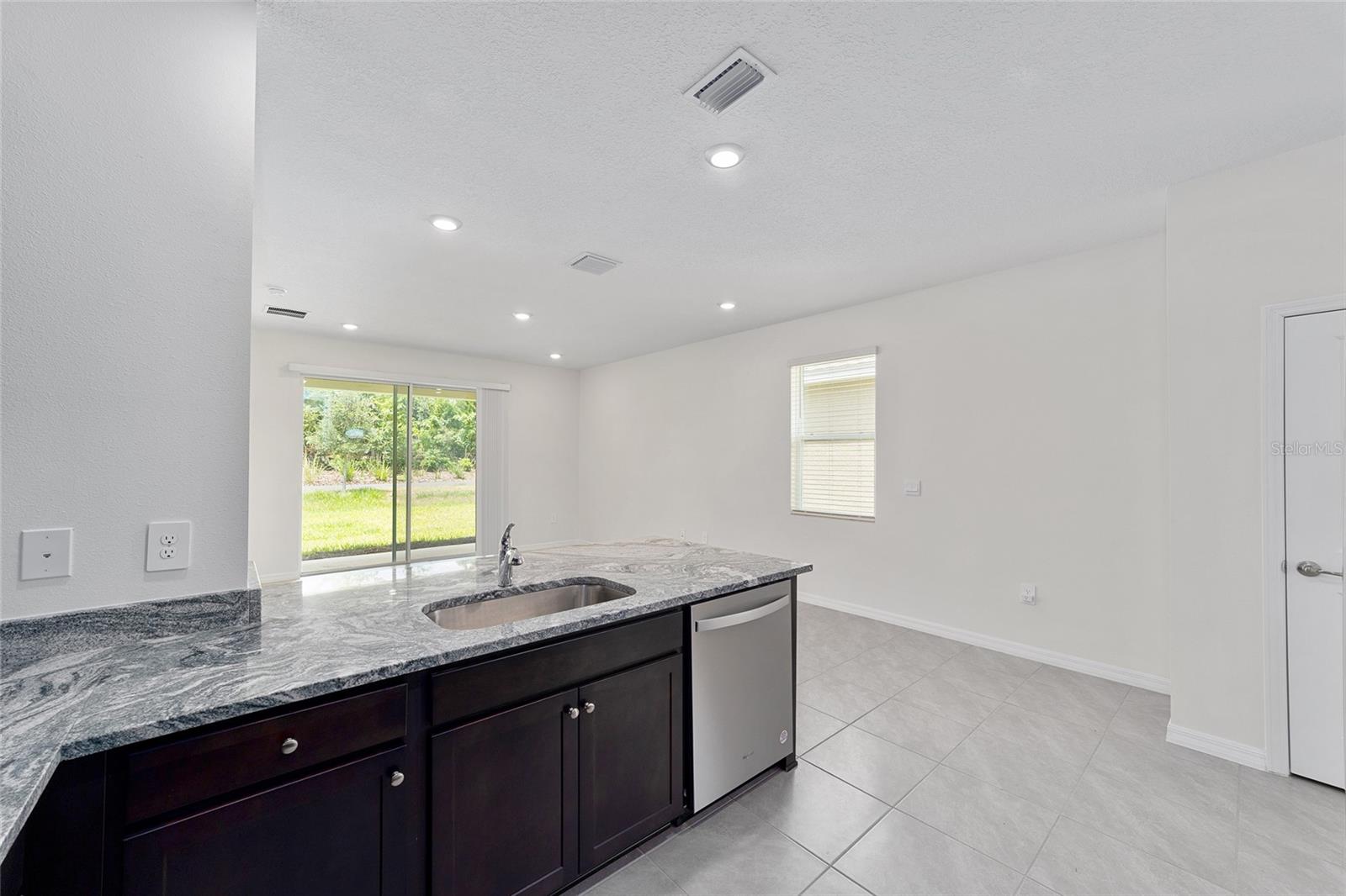 Image 5 of 37 For 4111 44th Circle