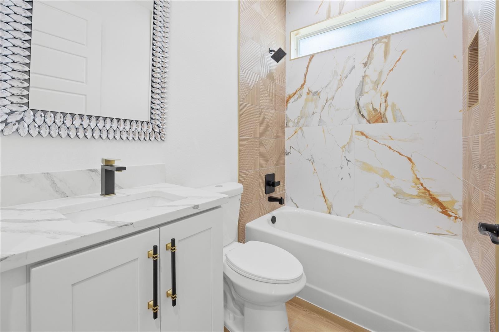 Image 16 of 37 For 9789 125th Court Rd