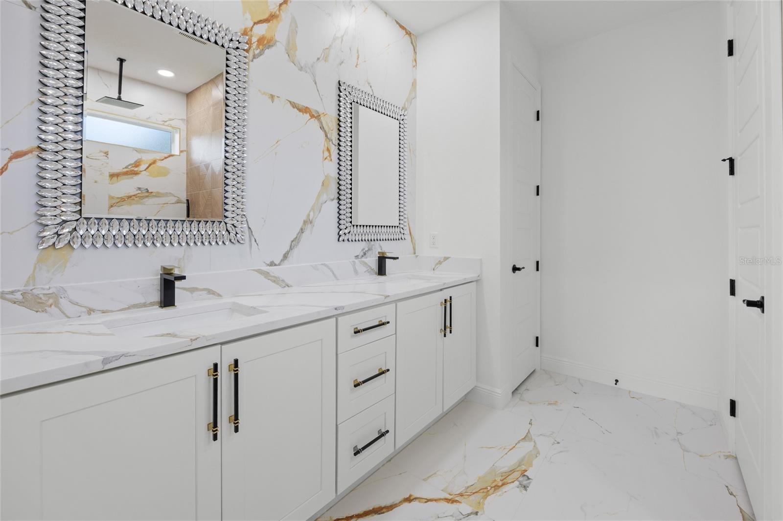 Image 25 of 37 For 9789 125th Court Rd