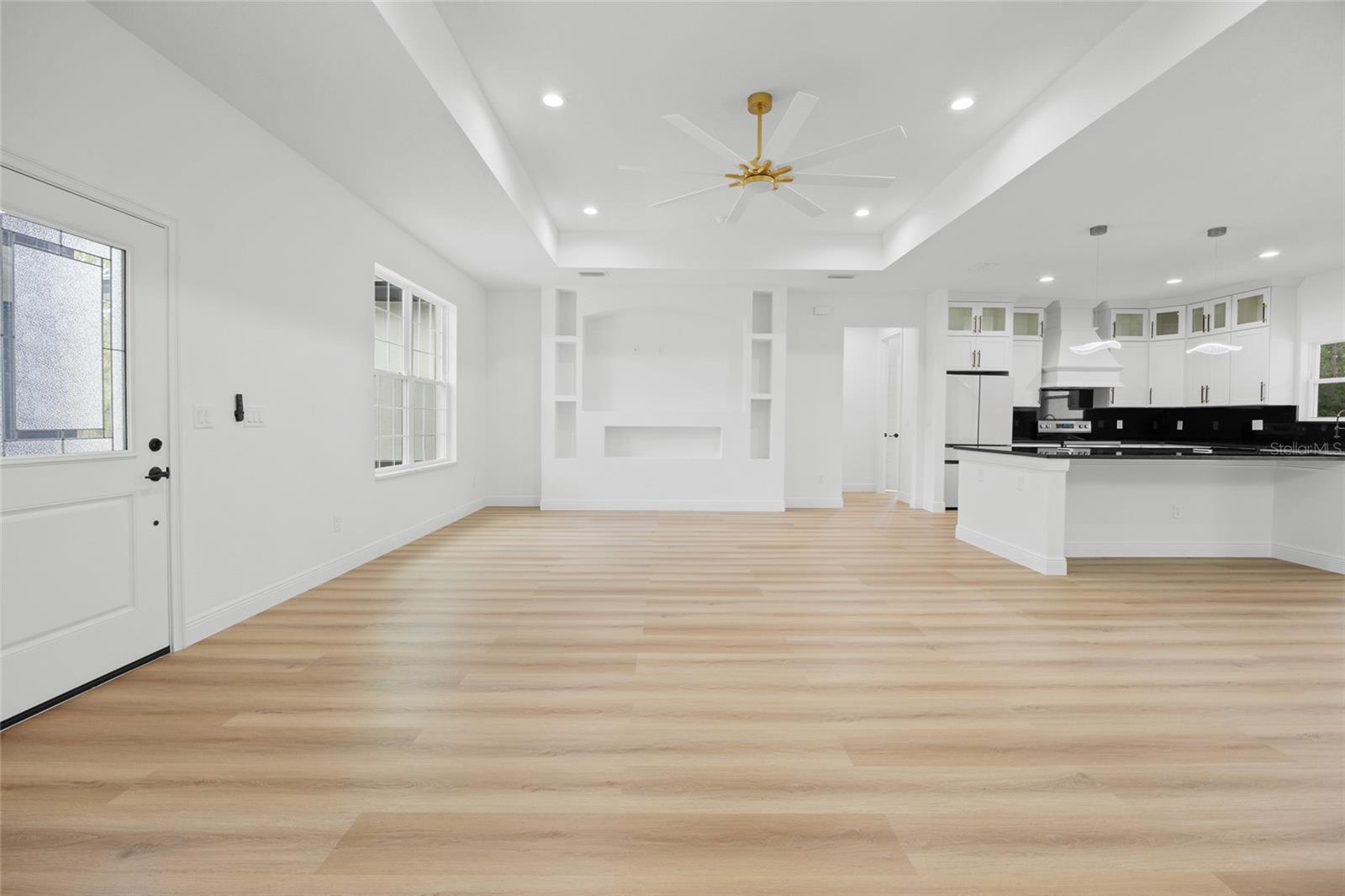 Image 32 of 37 For 9789 125th Court Rd