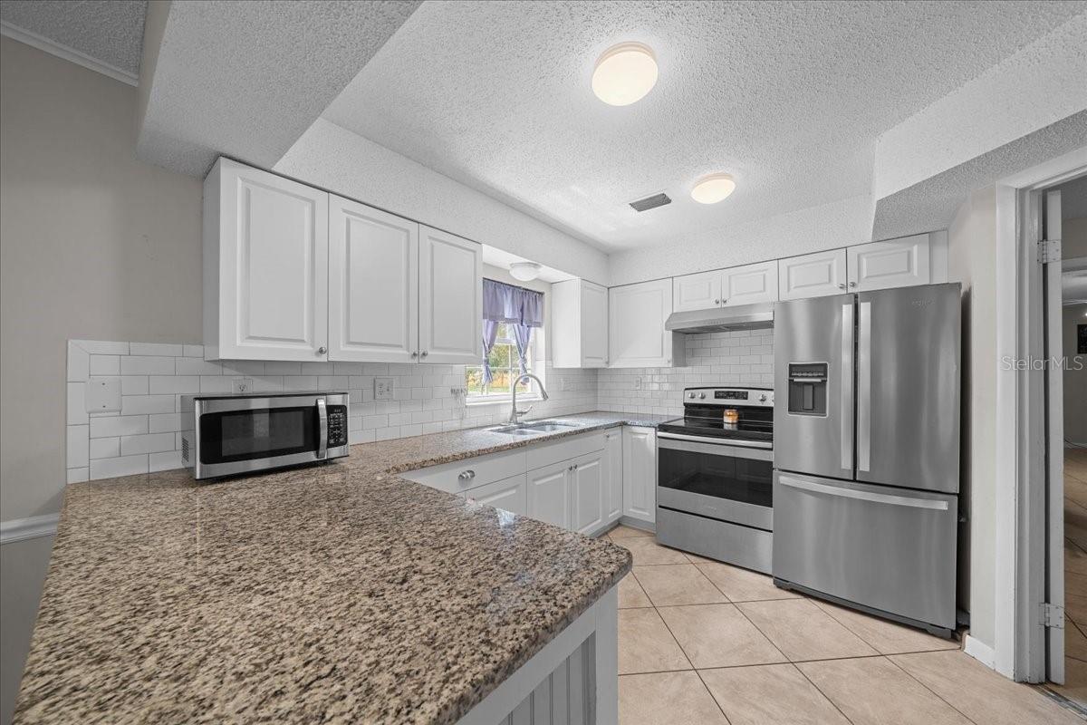 Image 8 of 36 For 5018 106th Place
