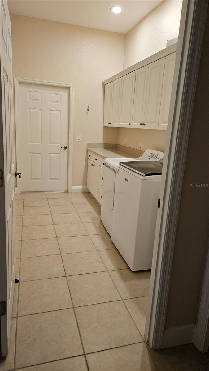 Image 11 of 37 For 1743 Citadel Street