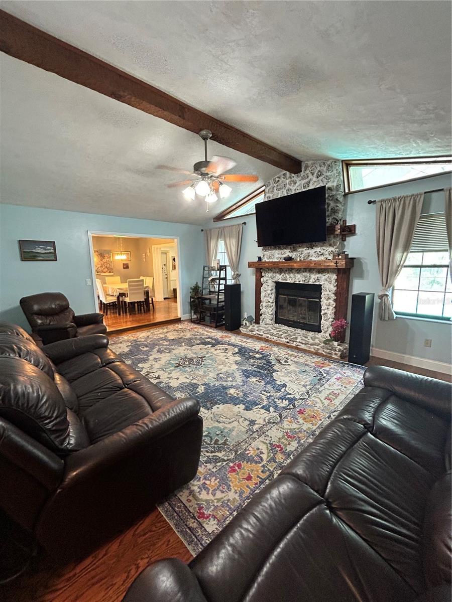 Image 18 of 45 For 2070 50th Terrace