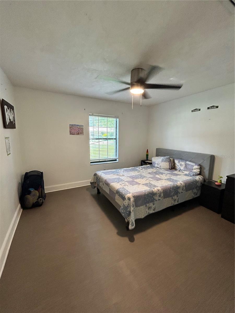 Image 29 of 45 For 2070 50th Terrace