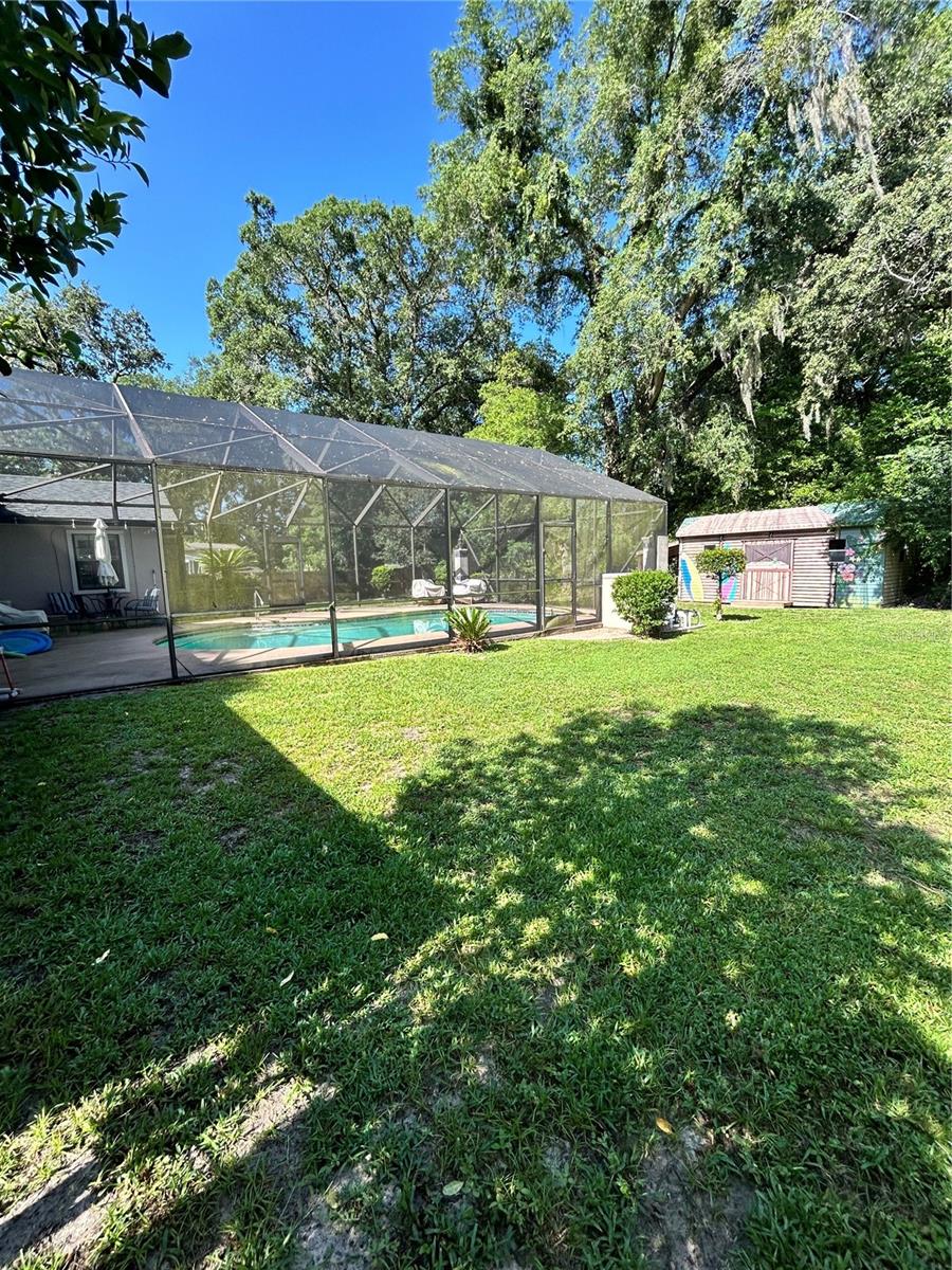 Image 35 of 45 For 2070 50th Terrace