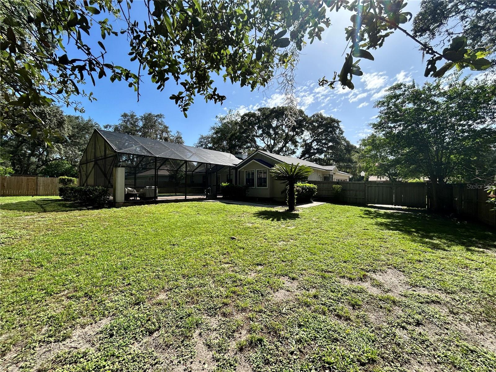 Image 40 of 45 For 2070 50th Terrace