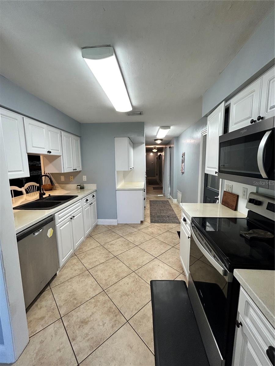 Image 7 of 45 For 2070 50th Terrace