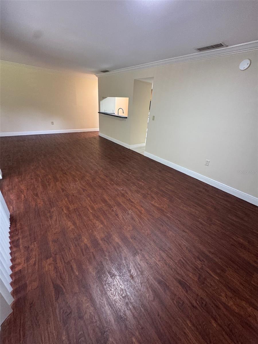 Image 11 of 23 For 1727-1727 36th Avenue 11