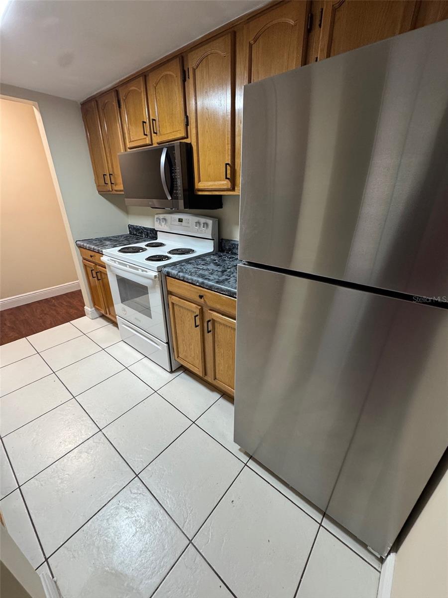Image 12 of 23 For 1727-1727 36th Avenue 11