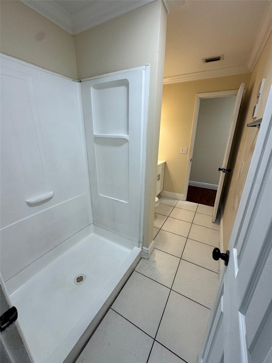 Image 15 of 23 For 1727-1727 36th Avenue 11