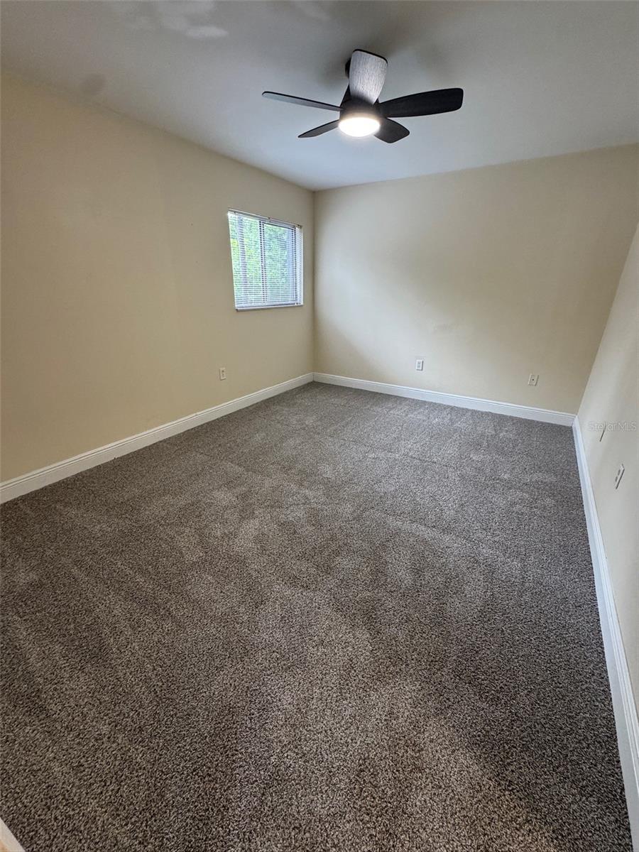 Image 16 of 23 For 1727-1727 36th Avenue 11