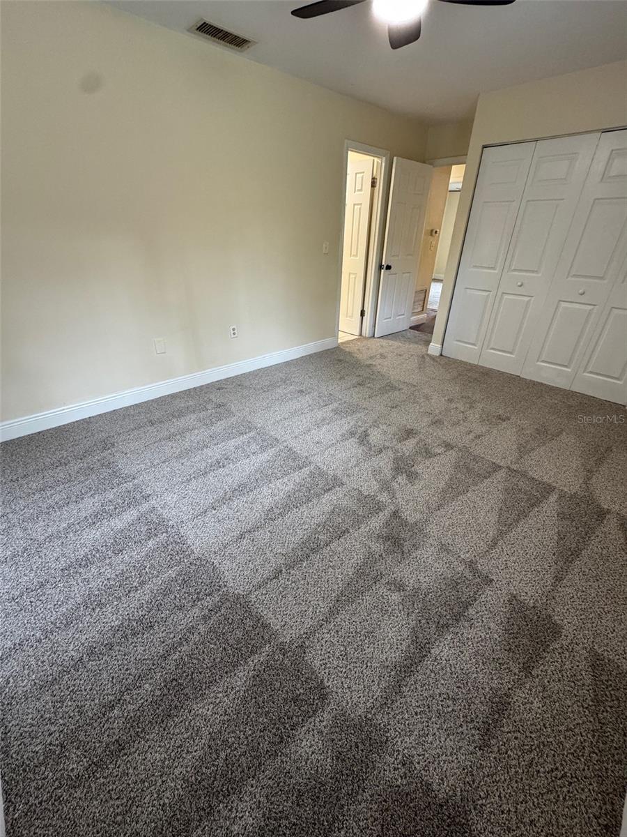Image 17 of 23 For 1727-1727 36th Avenue 11