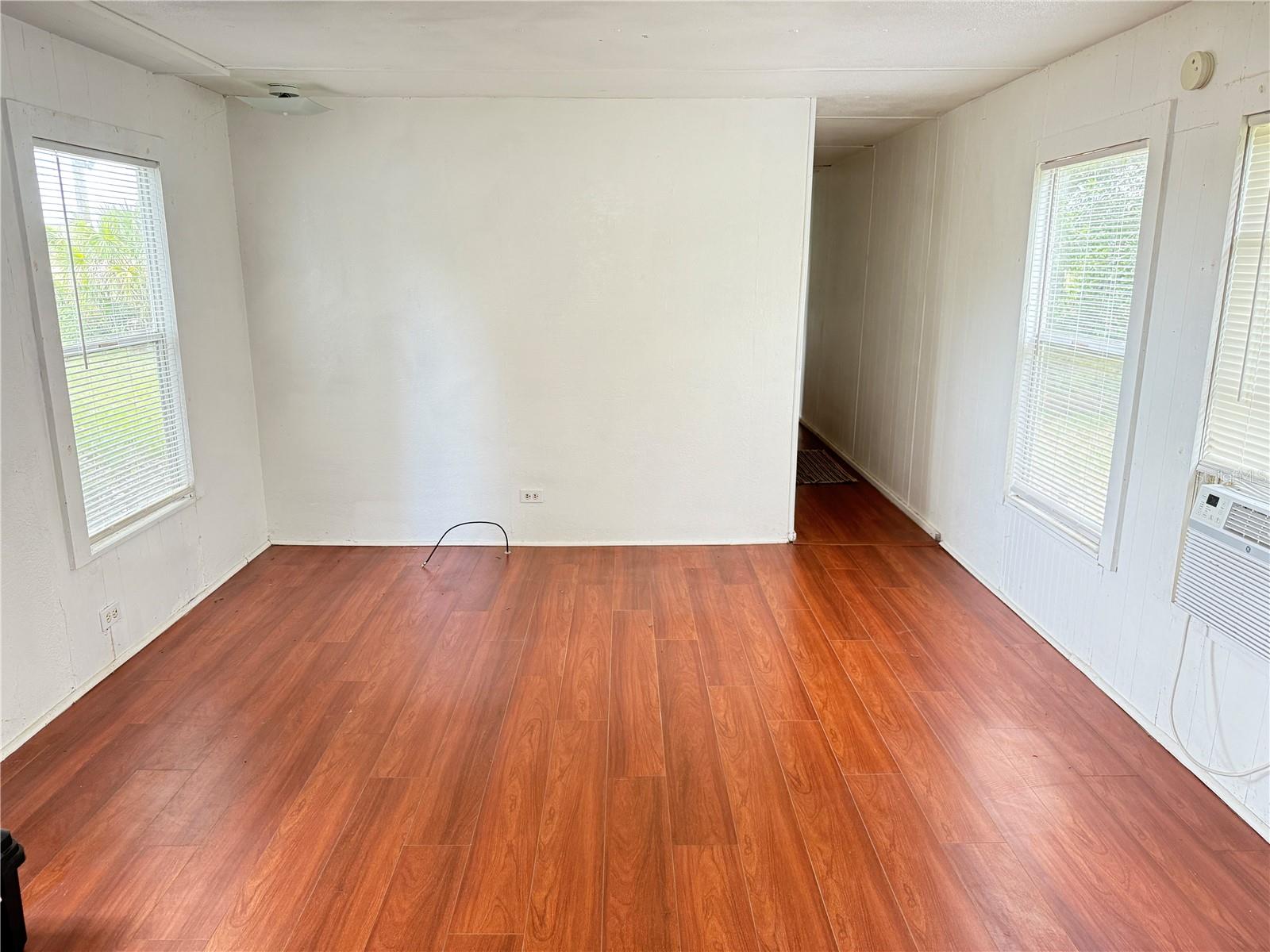 Image 10 of 24 For 3545 90th Street