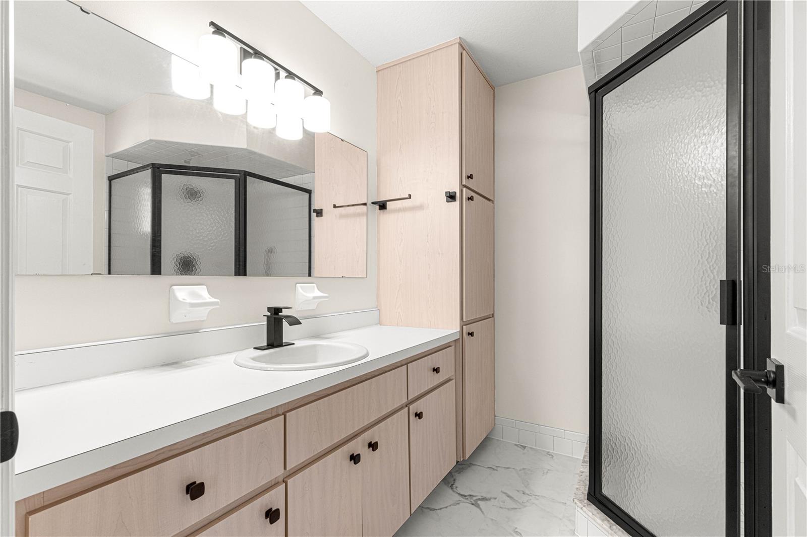 Listing photo id 19 for 11518 136th Place