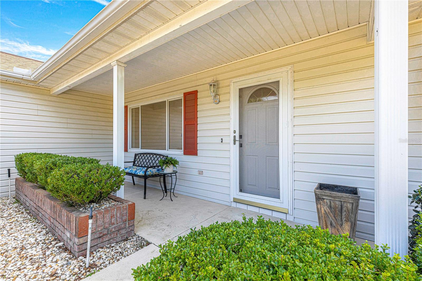 Listing photo id 27 for 11518 136th Place