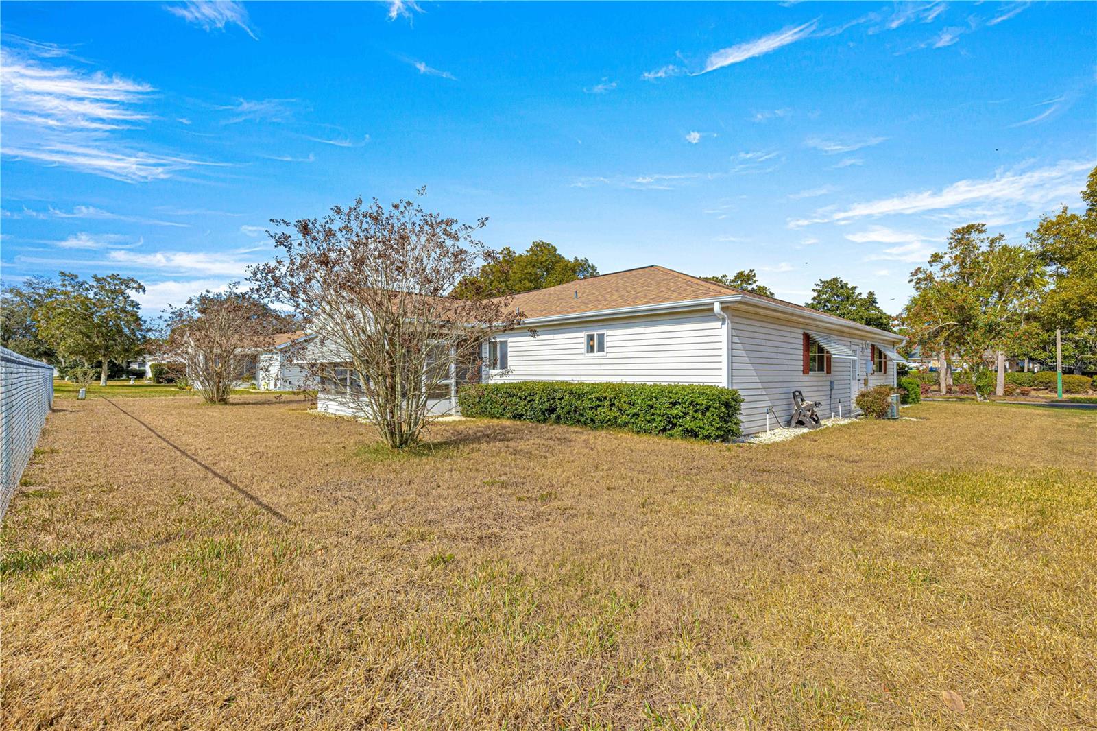 Listing photo id 29 for 11518 136th Place