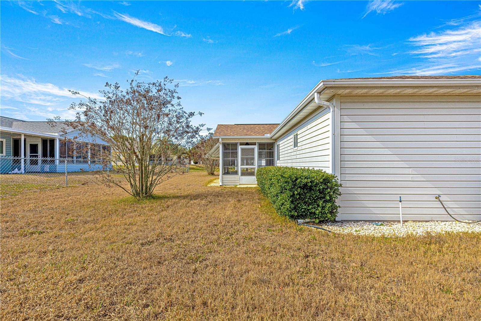 Listing photo id 30 for 11518 136th Place
