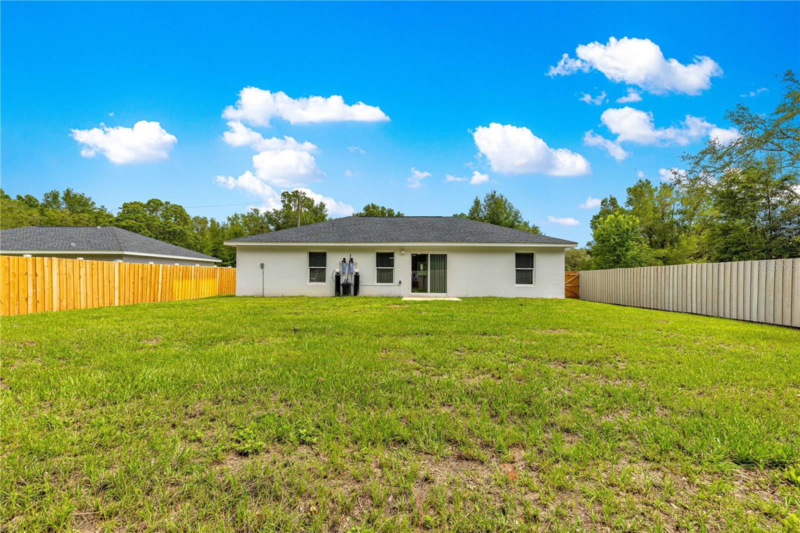 Image 12 of 35 For 13324 111th Street