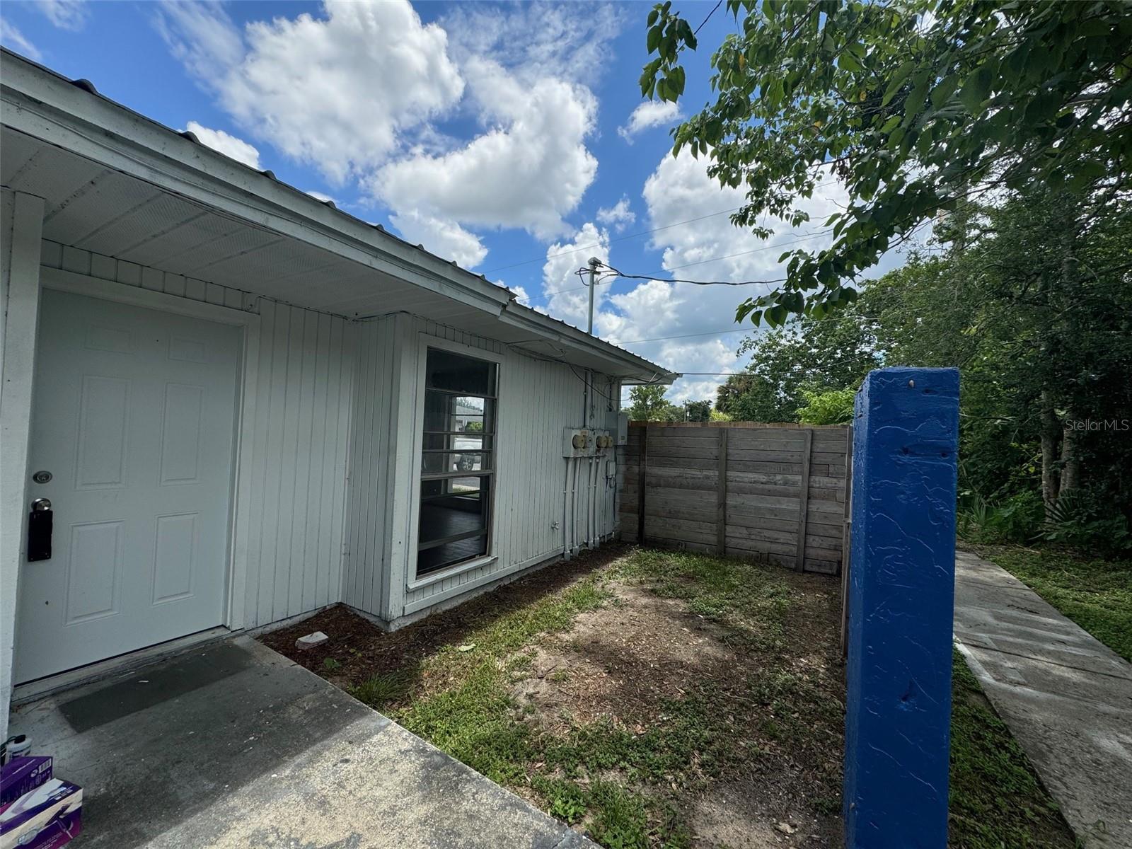 Image 10 of 20 For 3050 53rd Court