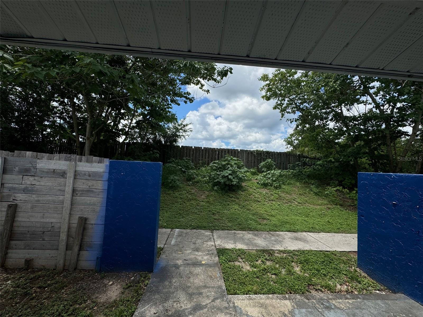 Image 11 of 20 For 3050 53rd Court